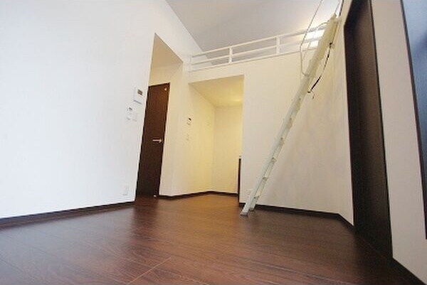 Altair高畑の物件内観写真