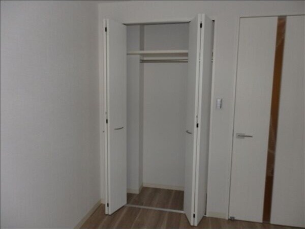 国際センター駅 徒歩8分 2階の物件内観写真