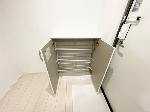 神宮前駅 徒歩12分 1階の物件内観写真