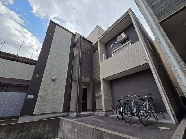 桜山駅 徒歩6分 2階の物件外観写真