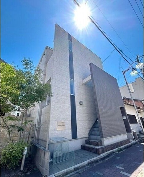 シェモア中島町の物件外観写真