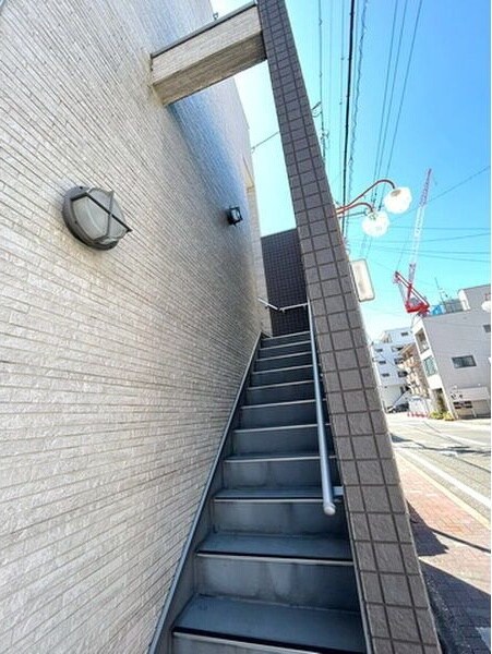 シェモア中島町の物件外観写真