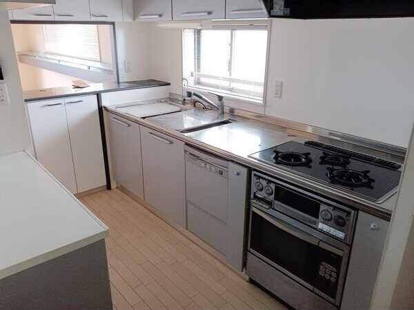 ローレルコート丸の内の物件内観写真