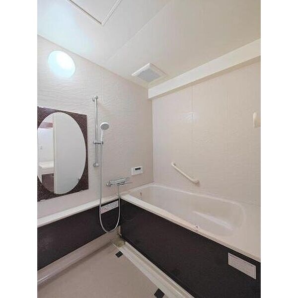 ライオンズガーデン植田中央の物件内観写真