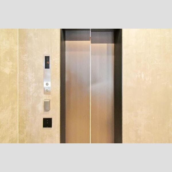 エスペランサ上前津の物件外観写真