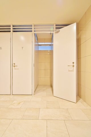 セレニティー名駅の物件外観写真