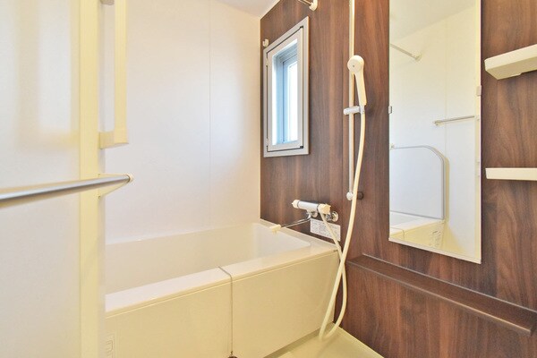 セレニティー名駅の物件内観写真