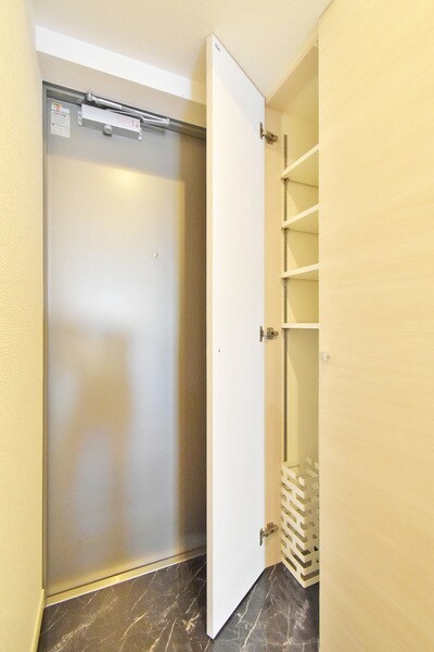 セレニティー名駅の物件内観写真