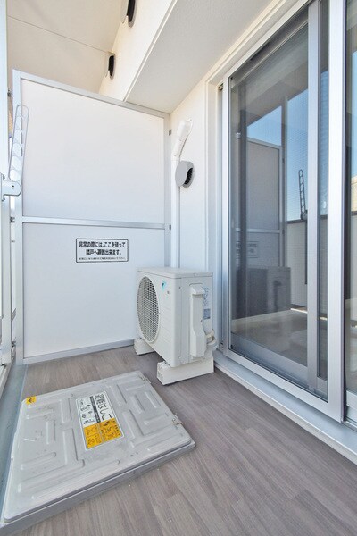 セレニティー名駅の物件内観写真