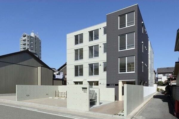 吹上駅 徒歩5分 1階の物件外観写真