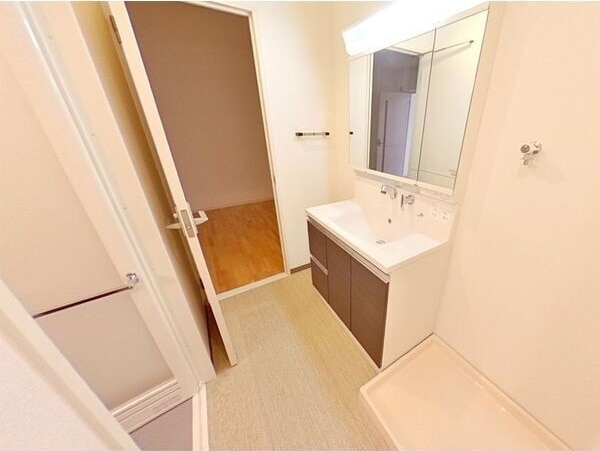 エルミタージュ新栄の物件内観写真