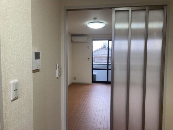 クレベール庄内緑地の物件内観写真