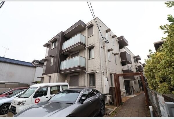 金山アイサンメゾンの物件外観写真