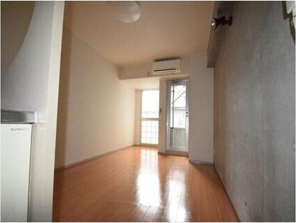 ノーサレンダーの物件内観写真