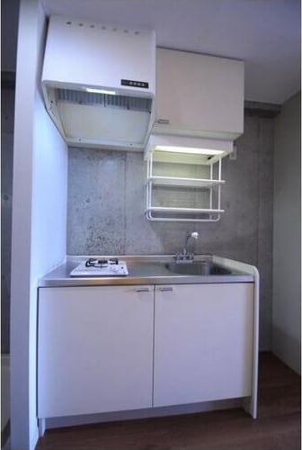 ノーサレンダーの物件内観写真