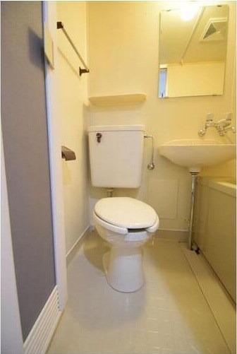 ノーサレンダーの物件内観写真