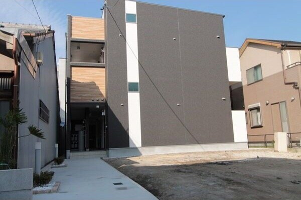 ウェルストン車道の物件外観写真