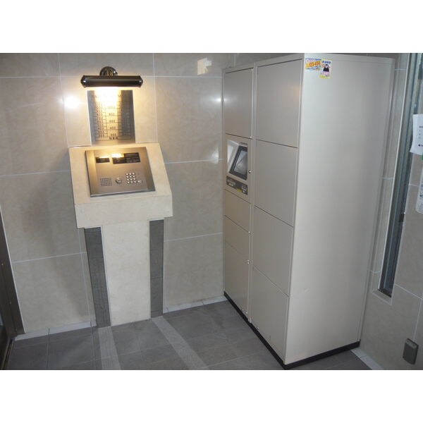 ラドーニ清水の物件内観写真