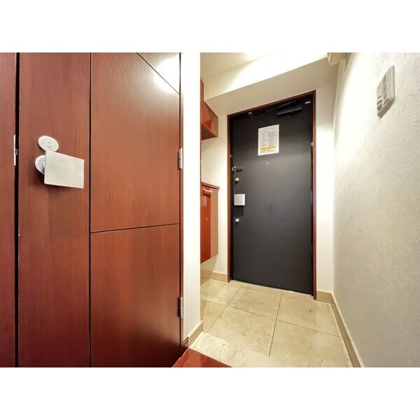 ラドーニ清水の物件内観写真