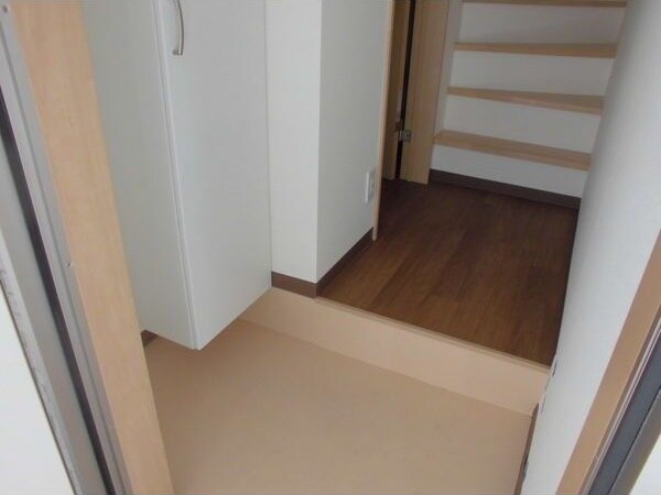 アースクエイク花塚の物件内観写真