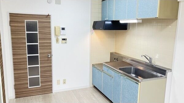 浅間町駅 徒歩3分 6階の物件内観写真