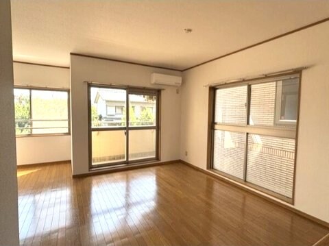 高畑駅 徒歩5分 2階の物件内観写真