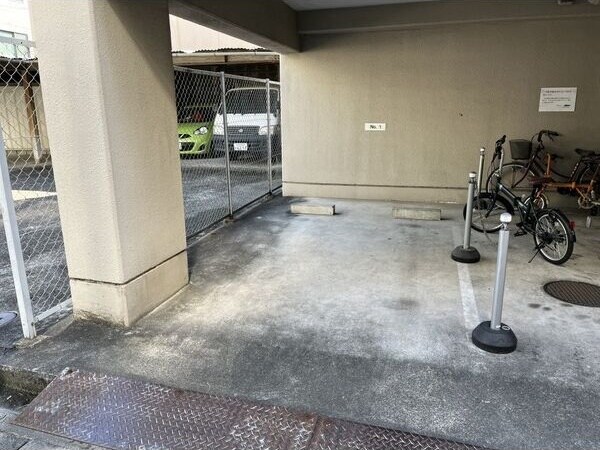 エステート大須の物件外観写真