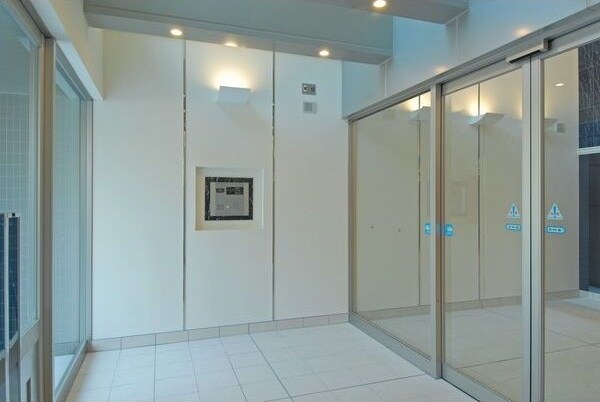 矢場町駅 徒歩6分 2階の物件外観写真