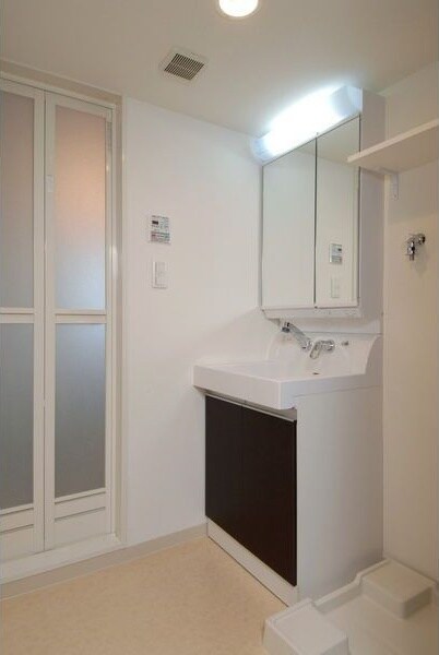 矢場町駅 徒歩6分 2階の物件内観写真