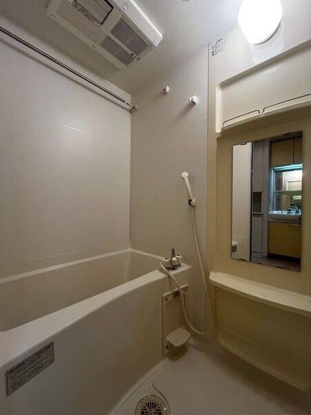 プレサンス泉セレグレードの物件内観写真