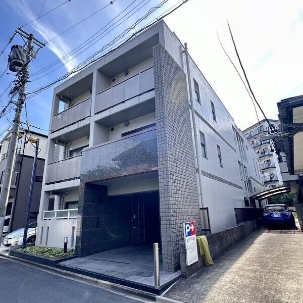 Add  Wistaria 1の物件外観写真