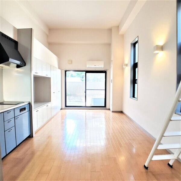 Add  Wistaria 1の物件内観写真