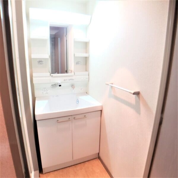 Add  Wistaria 1の物件内観写真