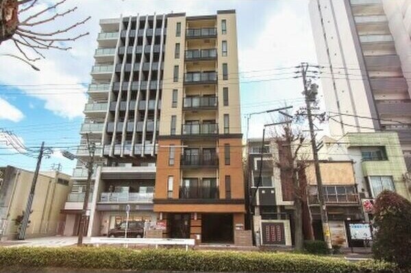 愛知県名古屋市中村区太閤通９丁目の物件外観写真