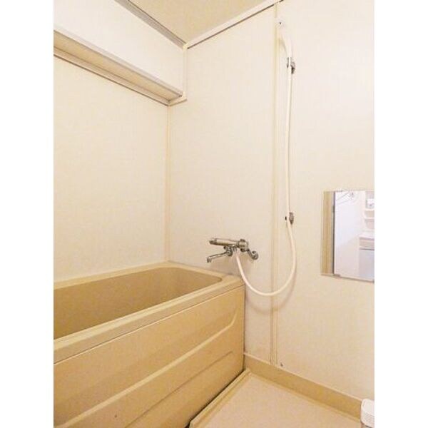 フロント上社の物件内観写真