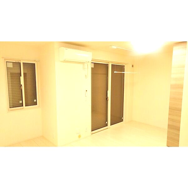 ブルースカイTの物件内観写真