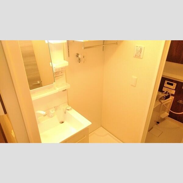 ブルースカイTの物件内観写真