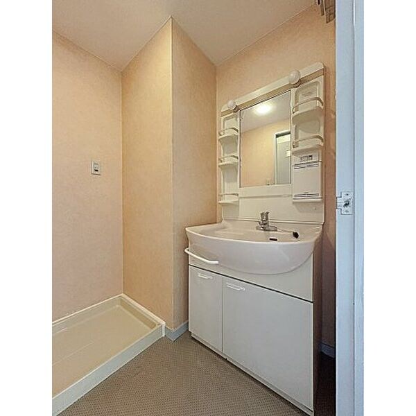 セントラル上社の物件内観写真