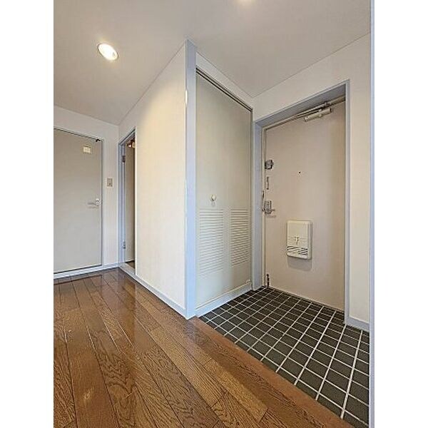 セントラル上社の物件内観写真