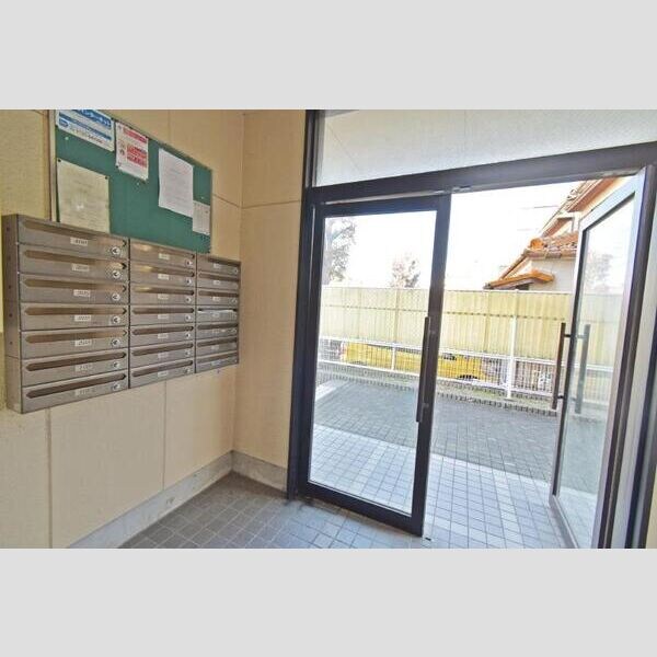 カサブランカ二村台の物件外観写真