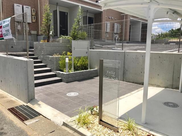 フェリース焼山の物件外観写真