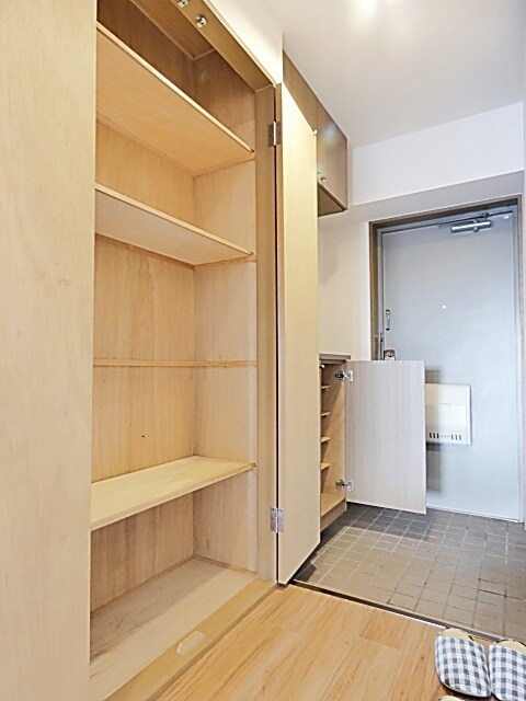 スカイアークビルの物件内観写真