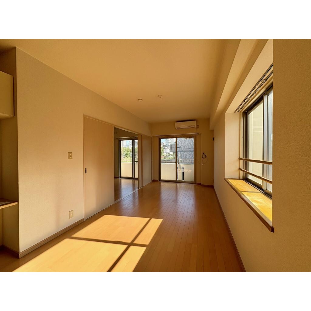 洲山サンヒルズの物件内観写真