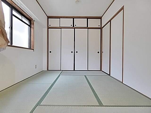 シャトー五才美の物件内観写真