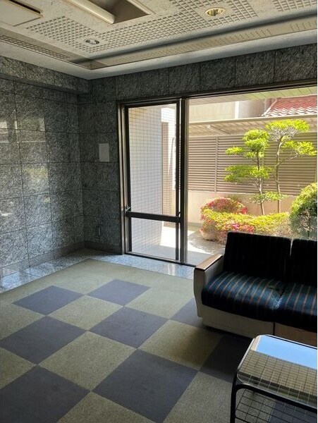 ライオンズマンション名駅西の物件外観写真