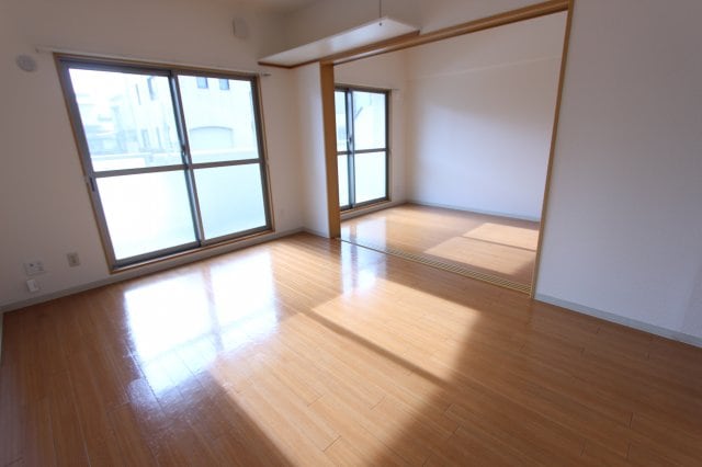 ヒルズ楠南の物件内観写真