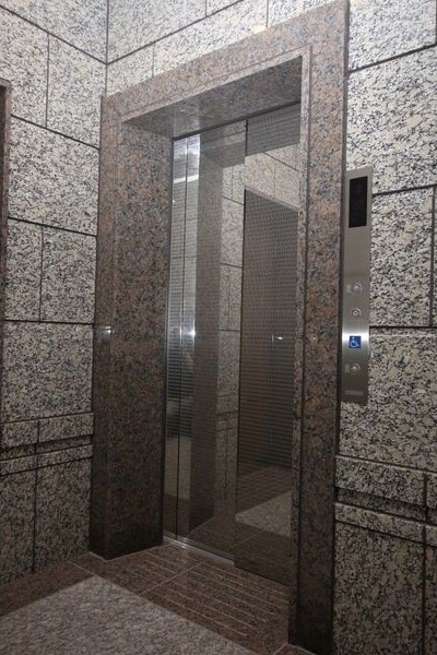 リンパクマンションの物件外観写真