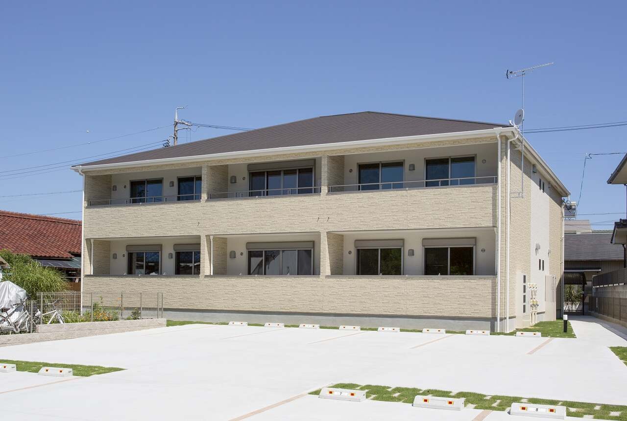 プリフォンドの物件外観写真