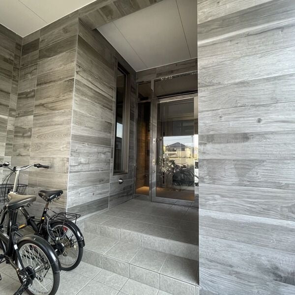 メゾン・ド・フォー・ユーの物件外観写真