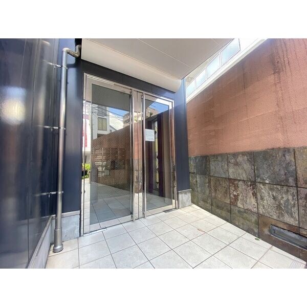 R's oneの物件外観写真